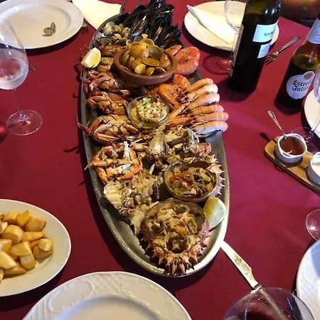 Precioso Atico En El Centro De Мондарис